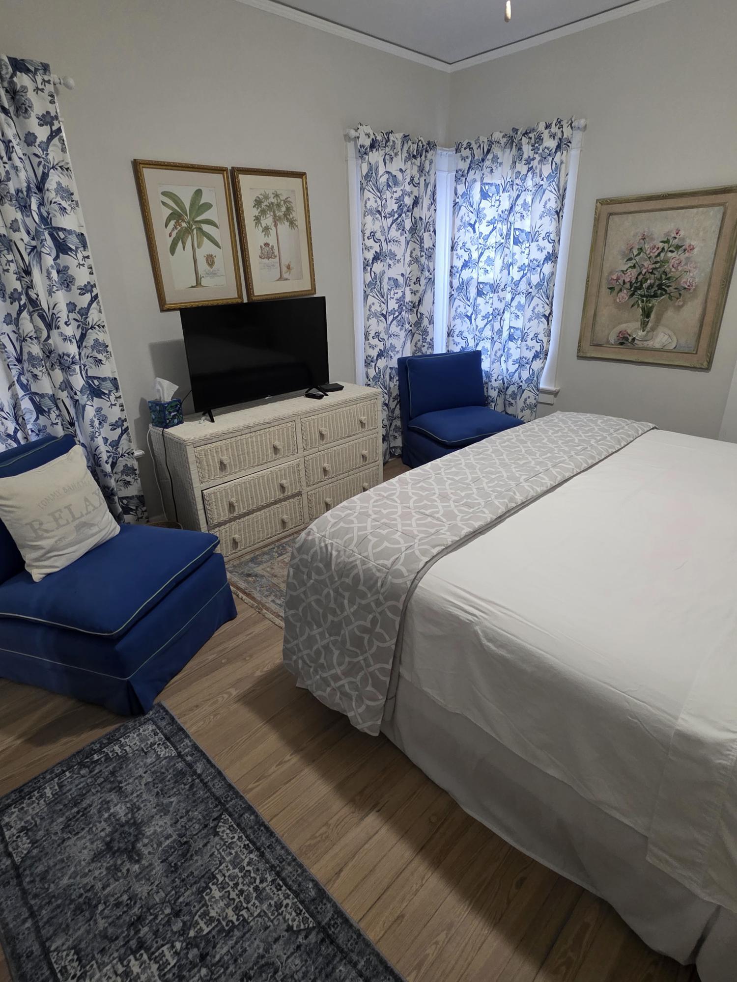 Building Photo - 429 Avenida Alegre