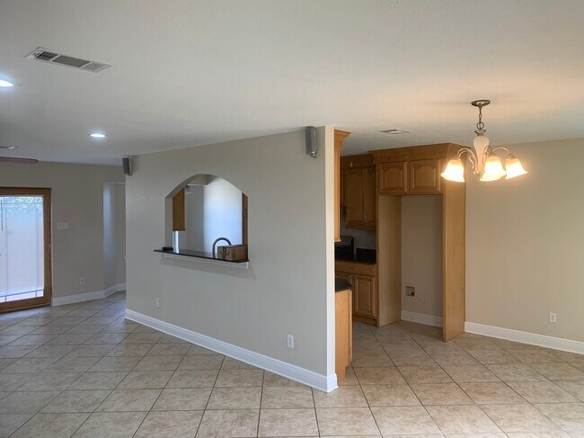 Building Photo - 4945 Avron Blvd