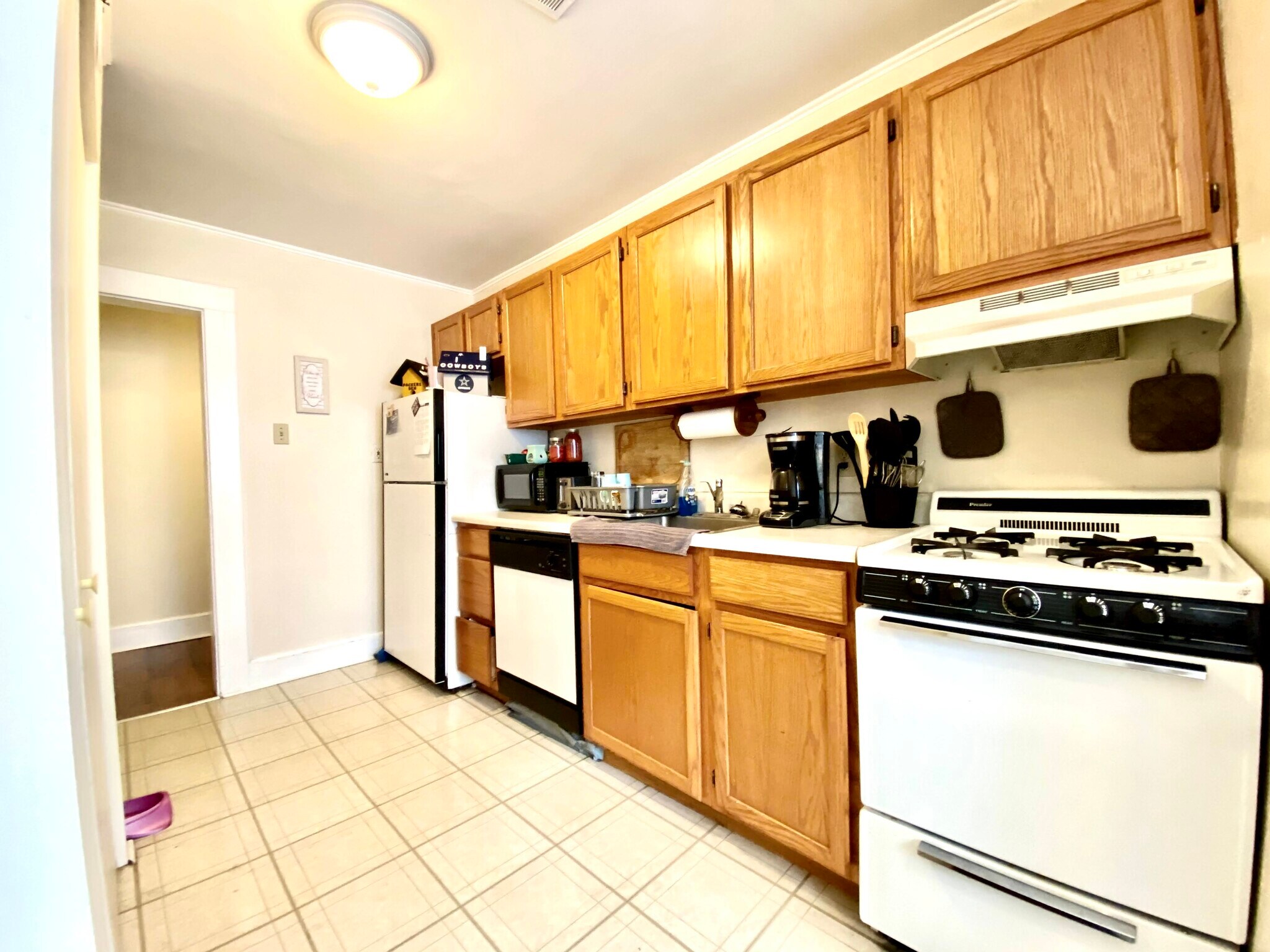 Building Photo - 8 Commonwealth Ave