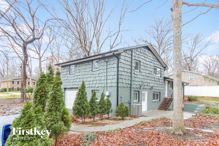 Building Photo - 690 Valley Brook Ln
