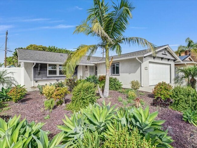 Building Photo - Beautiful 3 BD, 1.5 BA Remodeled Home in North Clairemont!