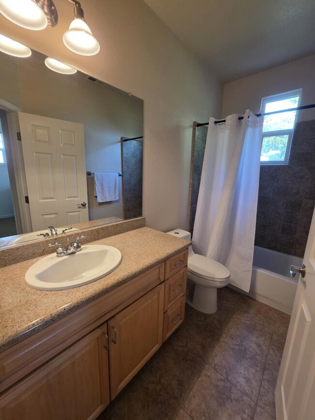 Building Photo - 2681 Corde Terra Cir