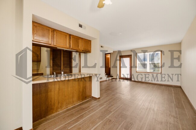 Building Photo - 7302 W Douglas Ave