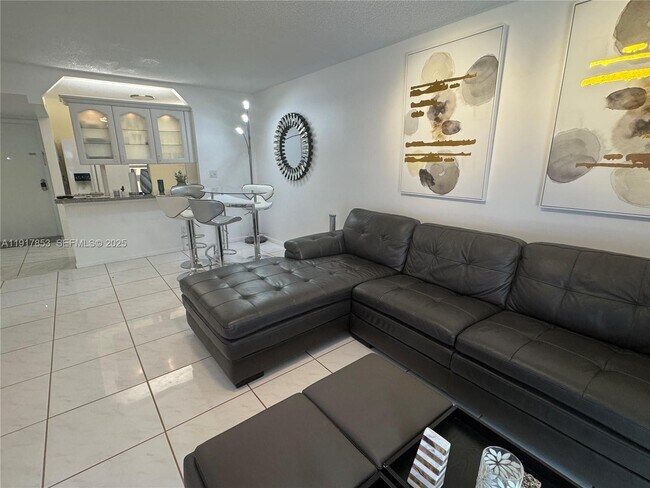 Building Photo - 6050 NW 64th Ave