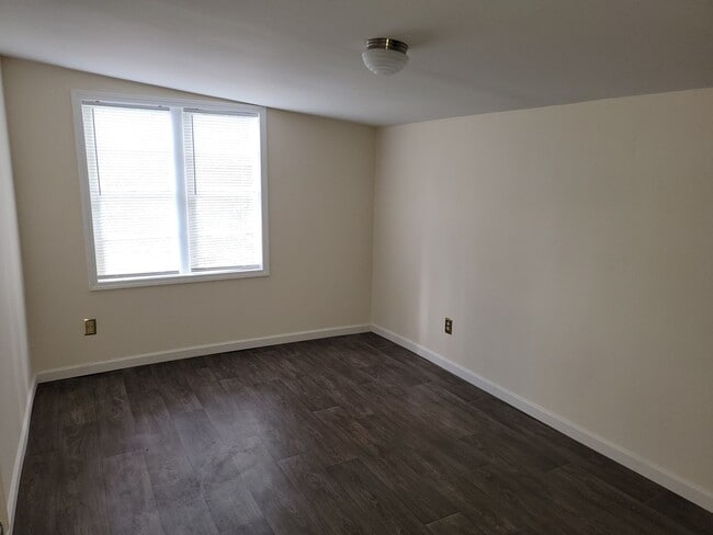 Building Photo - Orangeburg