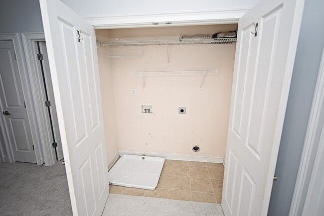 Building Photo - 856 Harborside Ln