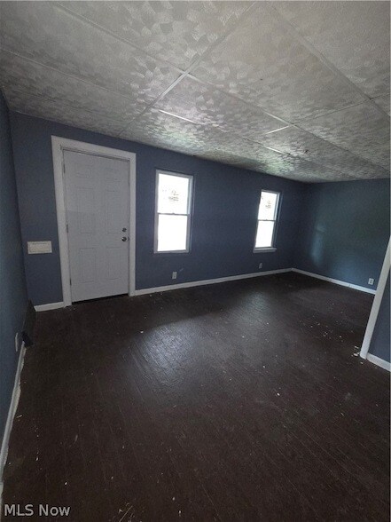 Building Photo - 3454 E 73rd St