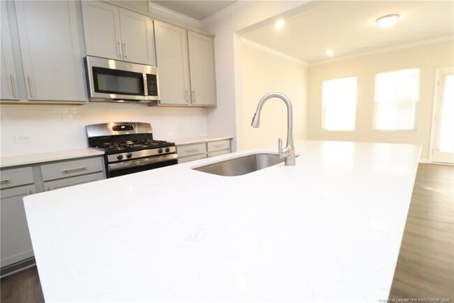 Building Photo - 1214 Rosefinch Dr