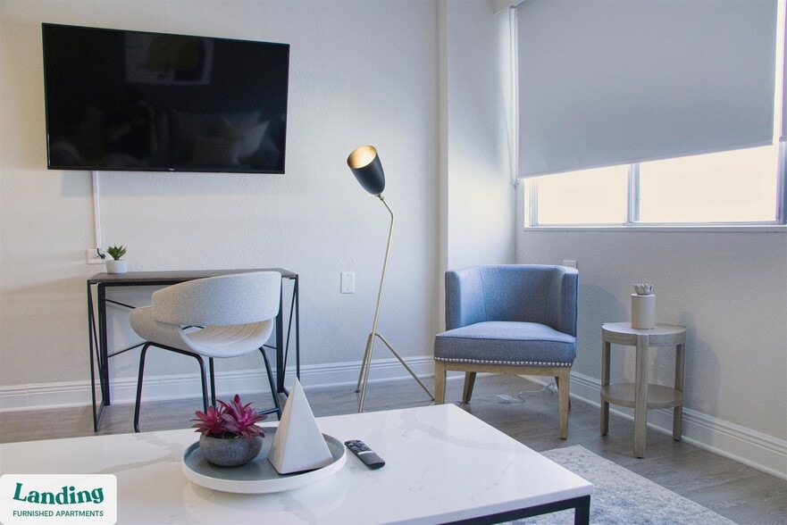 Building Photo - 305 Dr. M.L.K. Jr St S