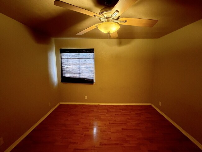 Building Photo - 9626 Anderson Way