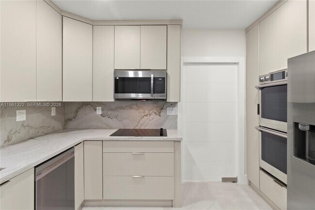 Building Photo - 1261 98th St