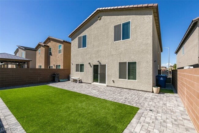 Building Photo - 7714 Duran Hbr Ln