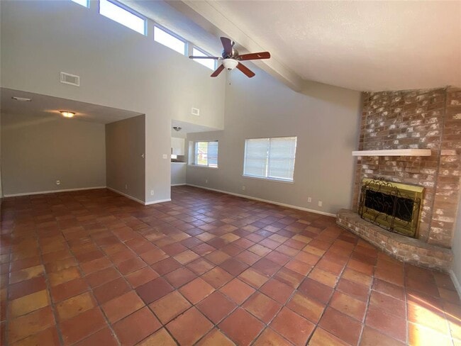 Building Photo - 14814 Croxton Dr