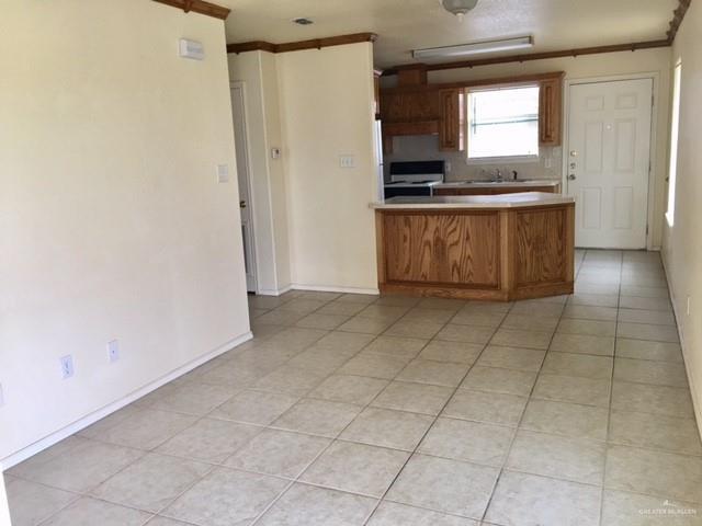 Building Photo - 20 West Dr