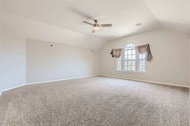 Building Photo - 1001 Shadow Valley Cove