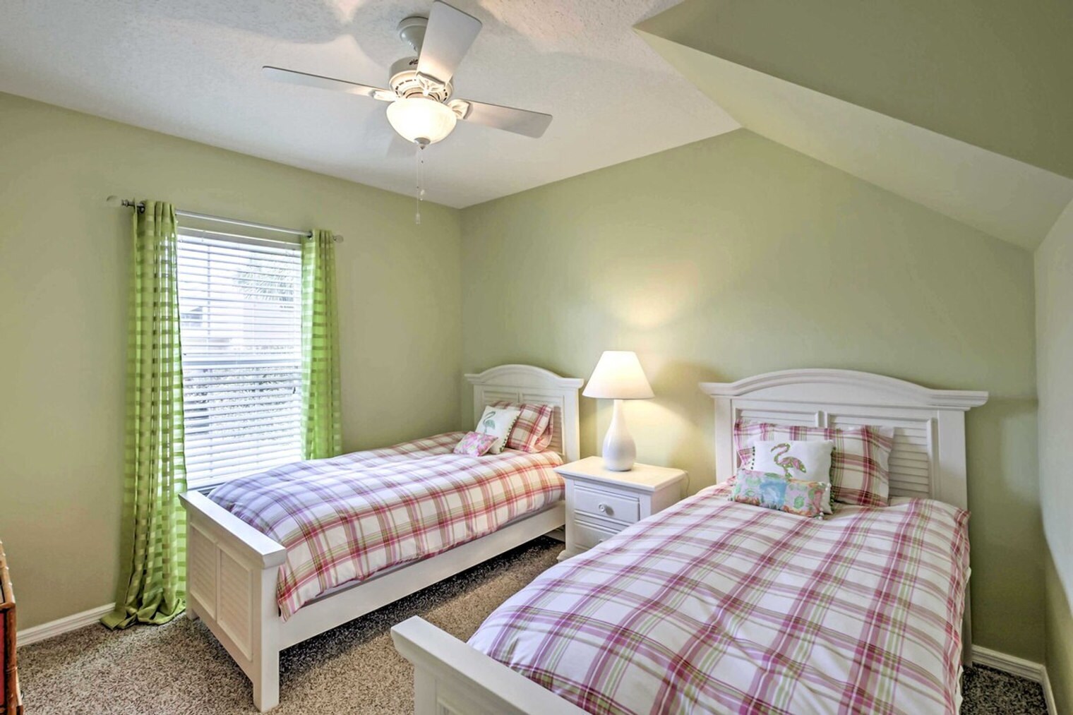 Building Photo - 45 Seascape Cir