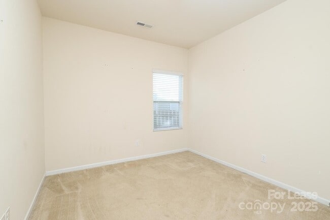 Building Photo - 1512 Sunflower Field Pl