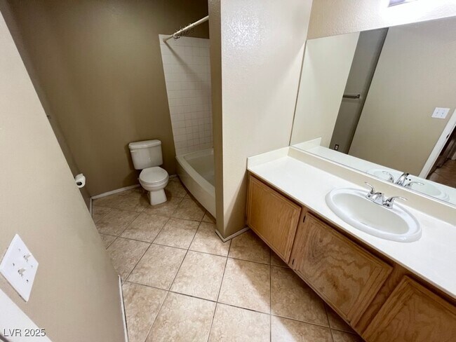 Building Photo - 1901 Rio Canyon Ct