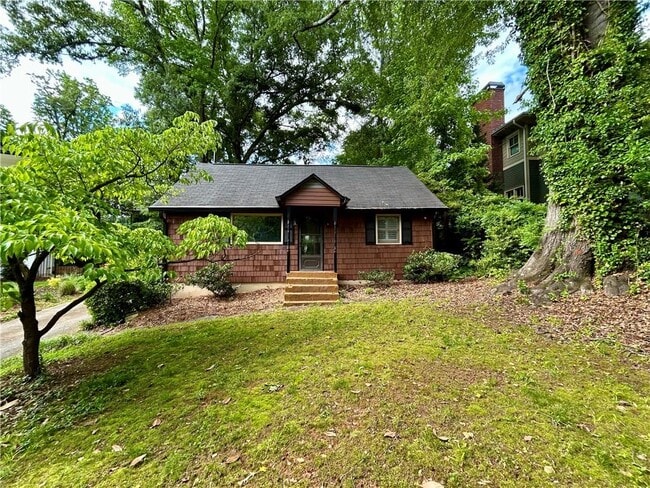 Building Photo - 20 Spruell Springs Rd