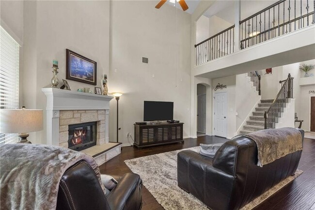 Building Photo - 120 Seminole Canyon Dr