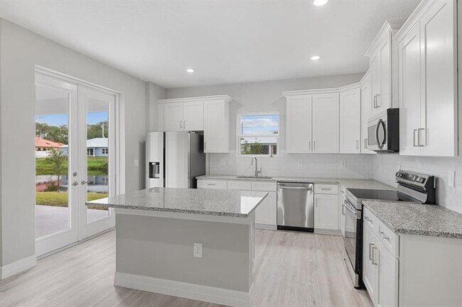 Building Photo - 573 Joy Haven Dr