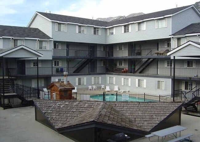 Building Photo - Furnished 1 bedroom apartment for rent.