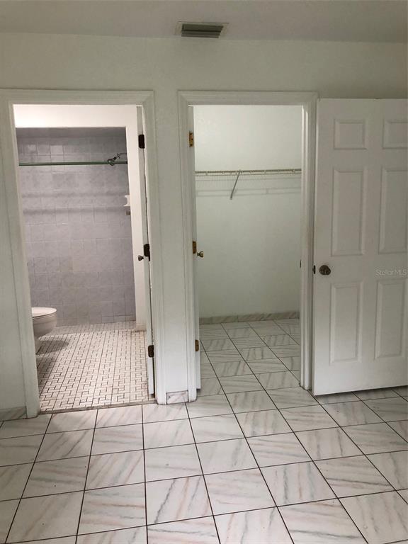 Building Photo - 25385 Sandhill Blvd