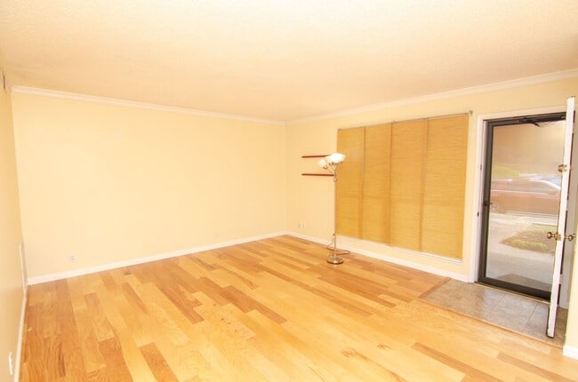 Building Photo - 210 Old Hickory Blvd