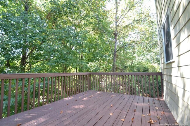 Building Photo - 1000 Bungalow Park Dr