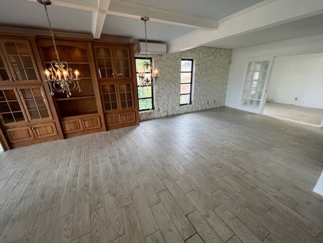 Building Photo - PET FRIENDLY and upgraded spacious home at the top of Makakilo.