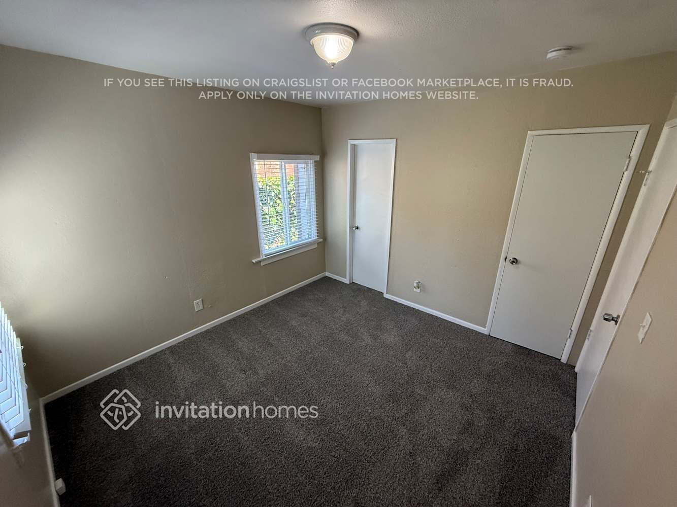 Building Photo - 5715 Deane Ave