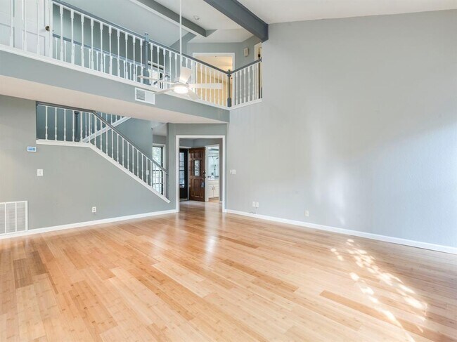 Building Photo - 3214 Foster Ln