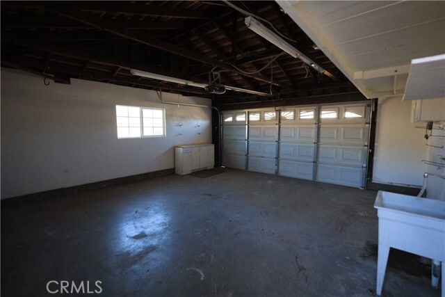 Building Photo - 1283 Essex Ave