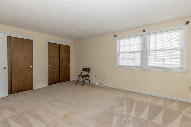 Building Photo - 55 Prescott Dr