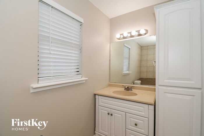 Building Photo - 4375 Morning Dove Dr