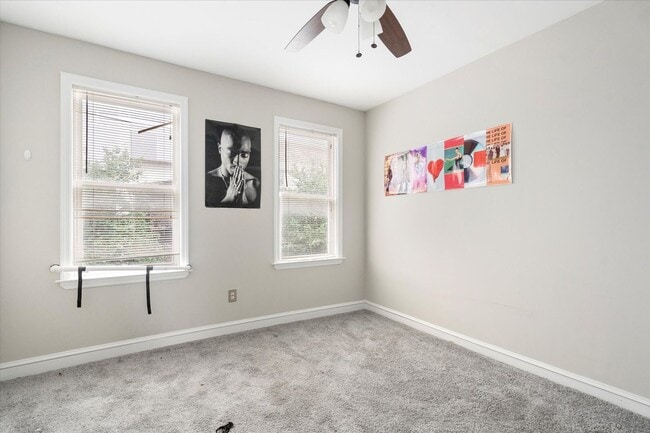 Building Photo - Stylish & Spacious 2 Bed, 1 Bath Home