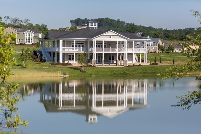 Building Photo - Luxury Home in Preston Lake