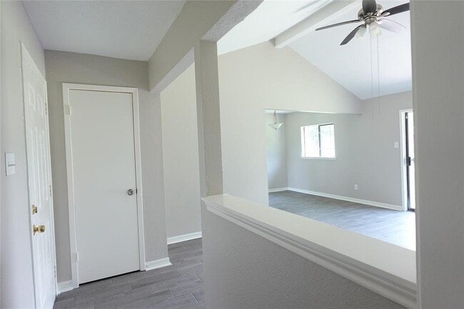 Building Photo - 7215 Haverton Dr