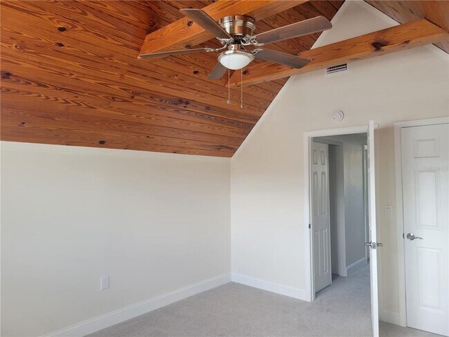 Building Photo - 6412 Wingfoot Cir