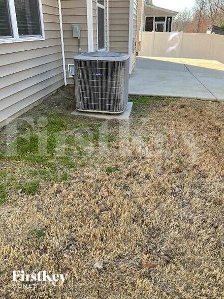 Building Photo - 2218 Sonoma Valley Dr