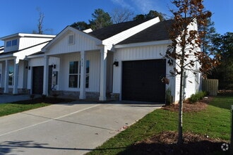Building Photo - 4190 Taylor Pond Rd