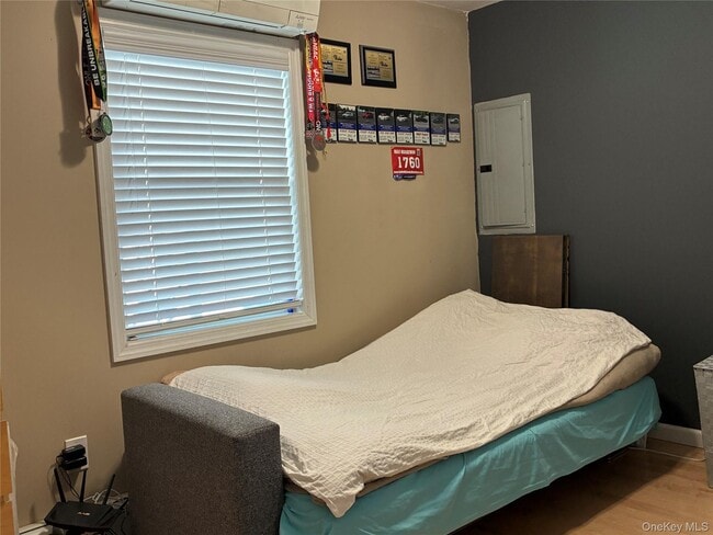 Building Photo - 65 Morning Glory Rd