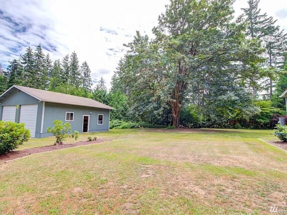 Building Photo - 3911 Victory Dr SW