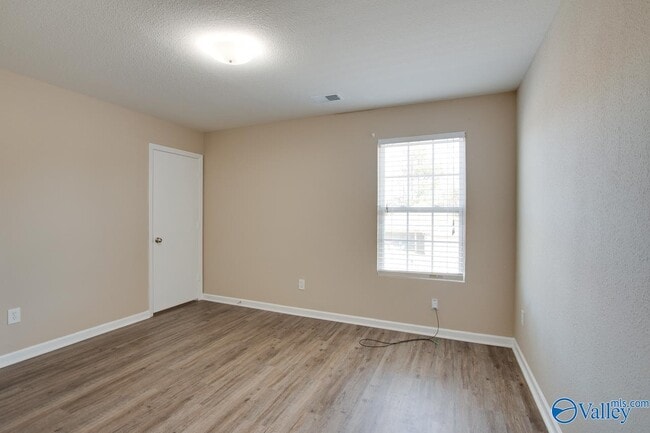 Building Photo - 230 Laramie Circle