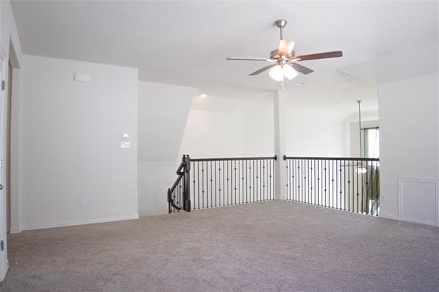 Building Photo - 1216 Rosebay Dr