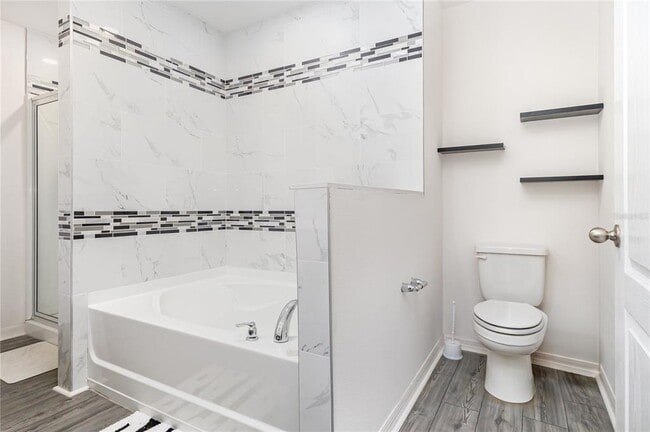 Building Photo - 1760 Canaan Lp