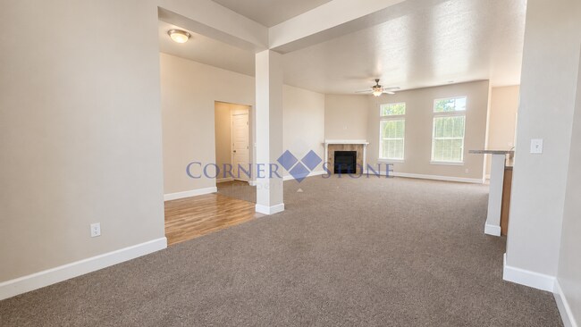 Building Photo - Immaculate Home in Pristine Meadows!