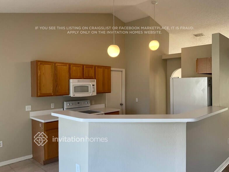 Building Photo - 919 Amboise Ln