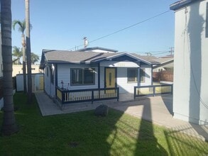 Building Photo - 3958 Oregon St