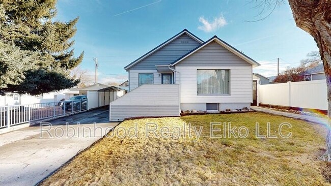 Primary Photo - 454 Cedar St
